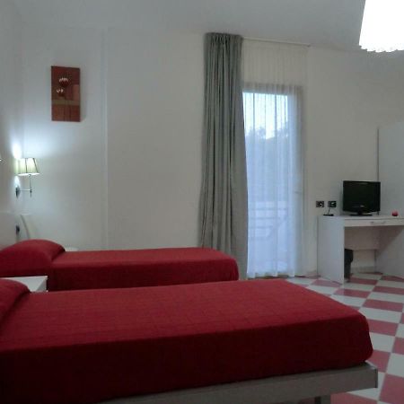 Mediterraneo Mare E Sole Marina di Palma Εξωτερικό φωτογραφία